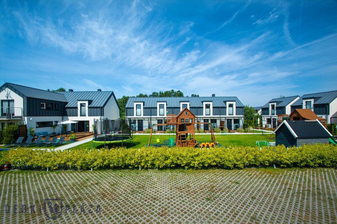 Debki Plaza Apartment Luaran gambar
