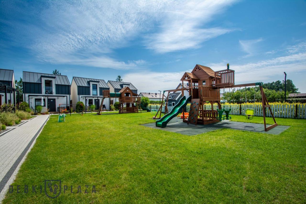 Debki Plaza Apartment Luaran gambar