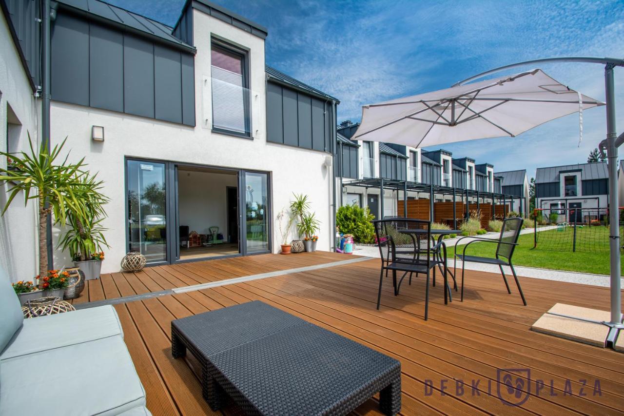 Debki Plaza Apartment Luaran gambar