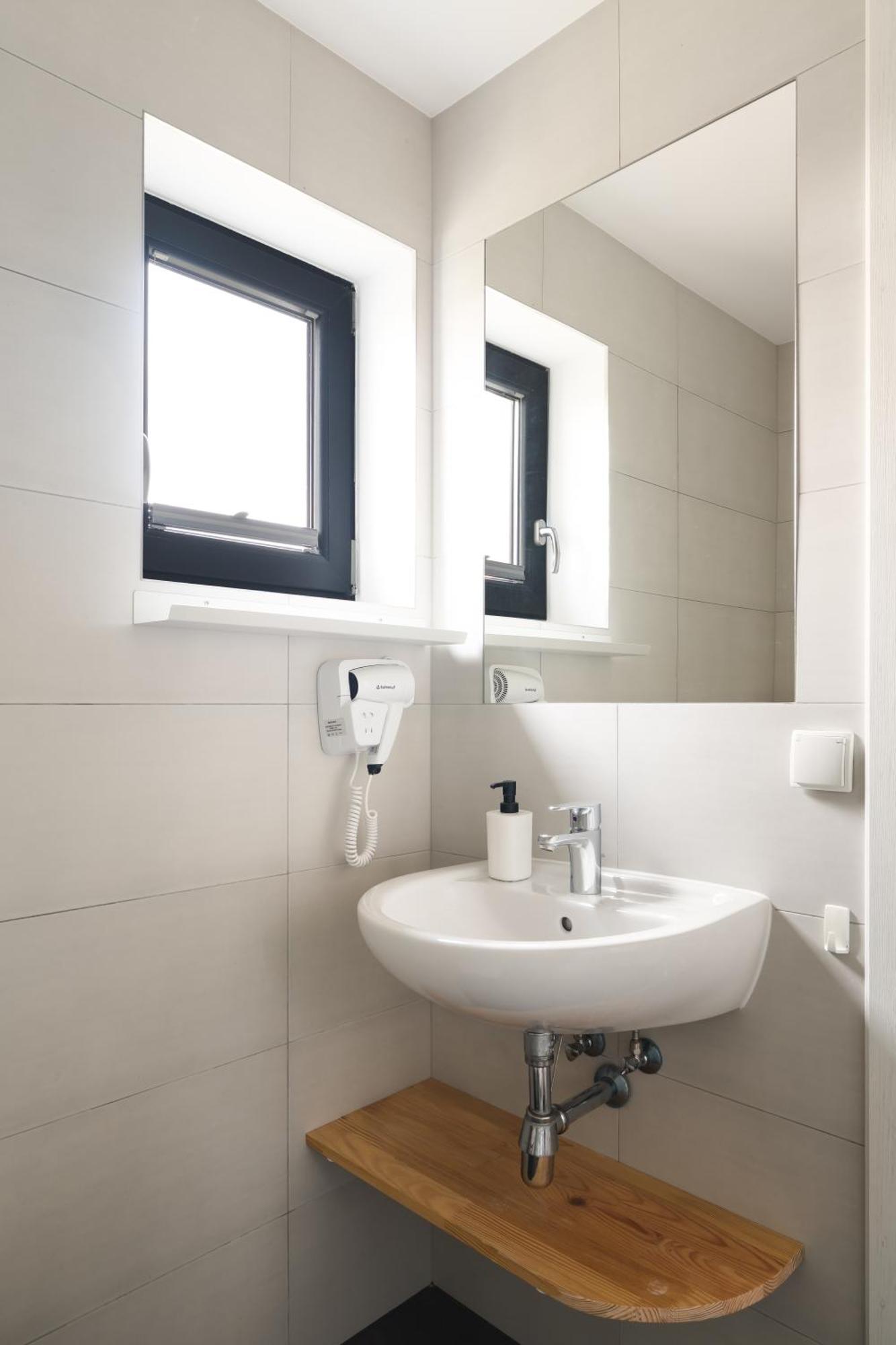 Debki Plaza Apartment Luaran gambar